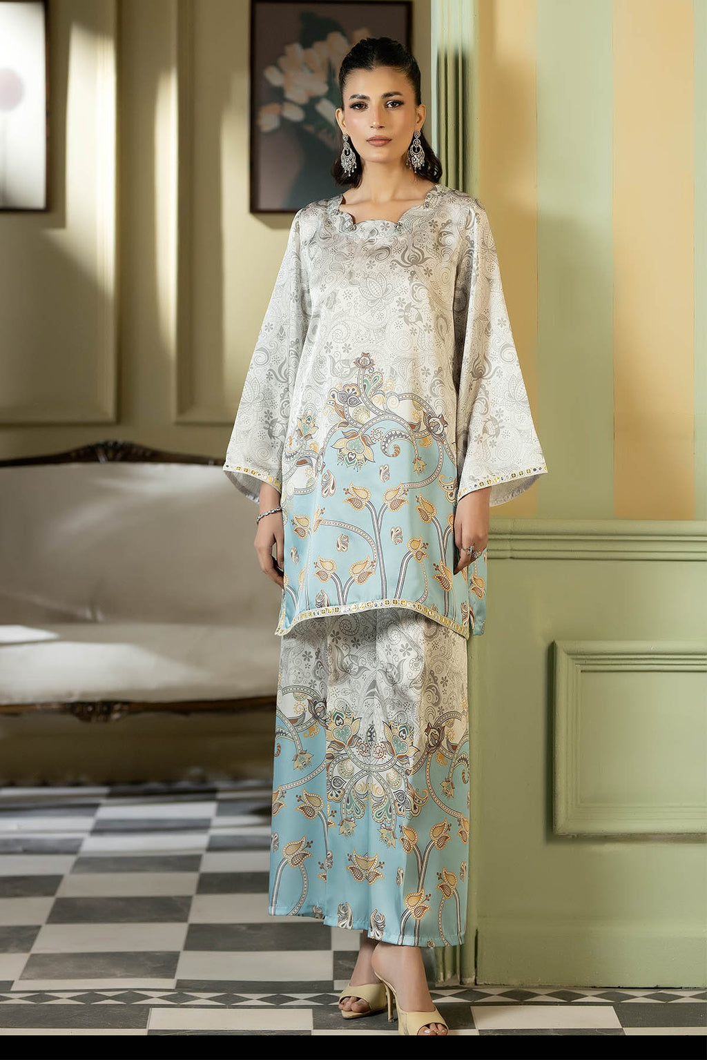 Aqua Paisley