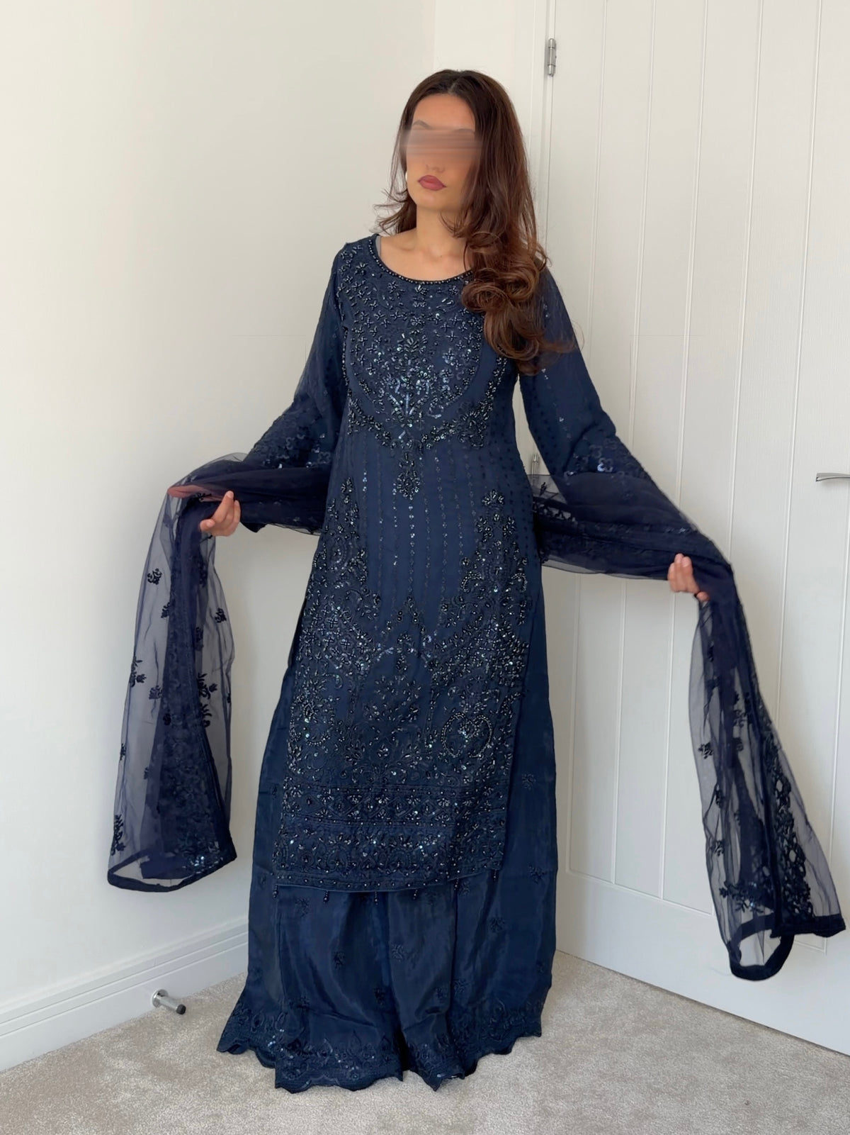 Chandi Raatein - Navy