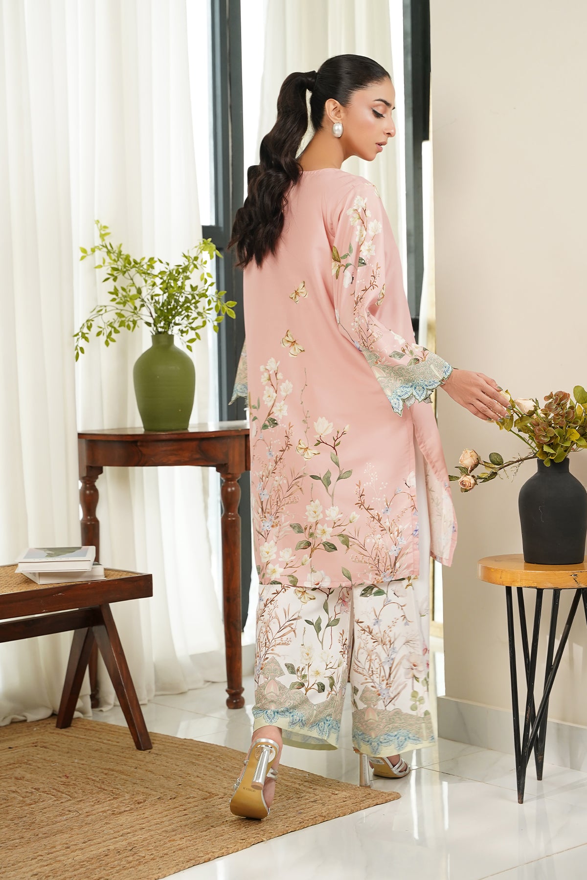 Gulabi