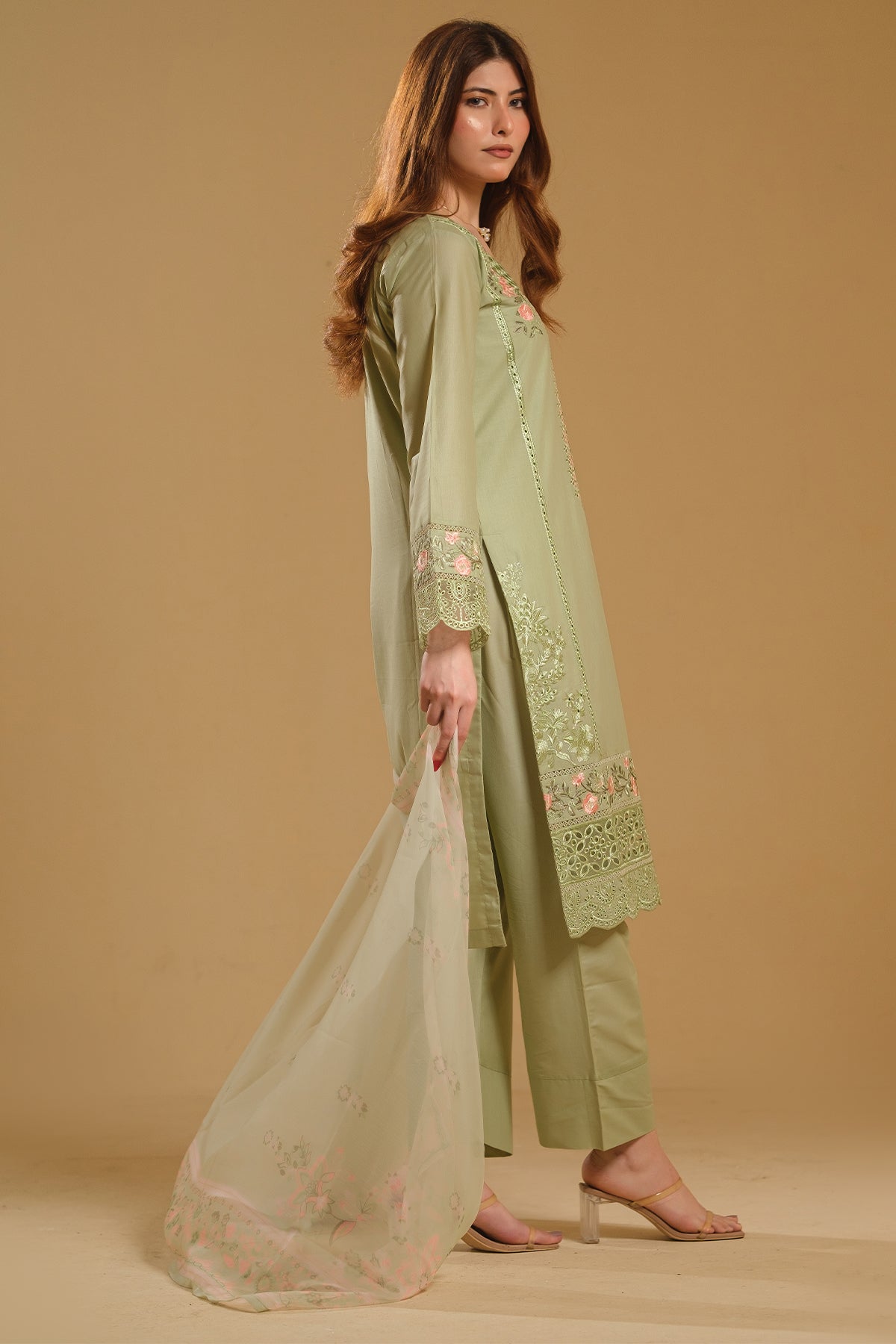 Mehak - Pistachio