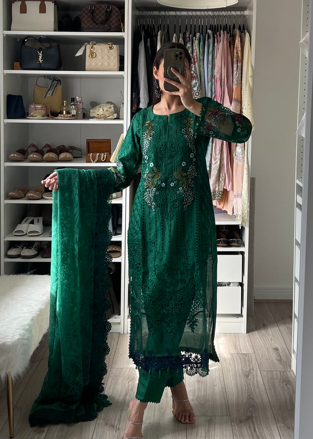 Luxury Lawn 3pc Shalwar Kameez