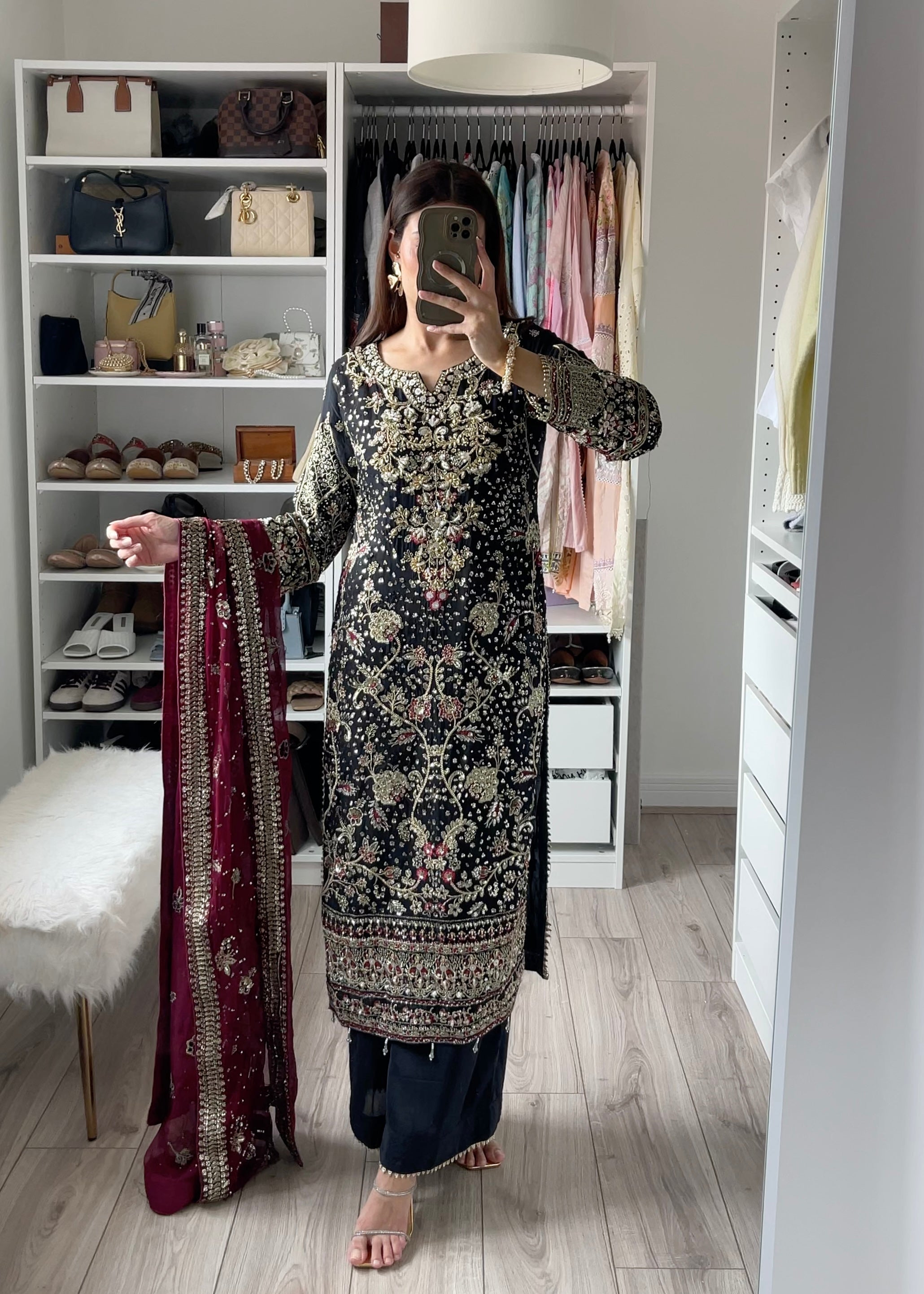Luxurious Chiffon 3pc Shalwar Kameez