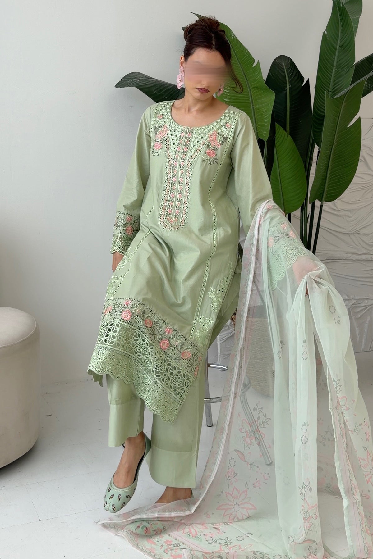 Mehak - Pistachio