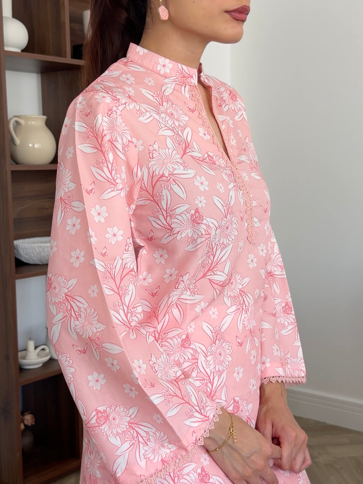 Floral Affairs - Coral