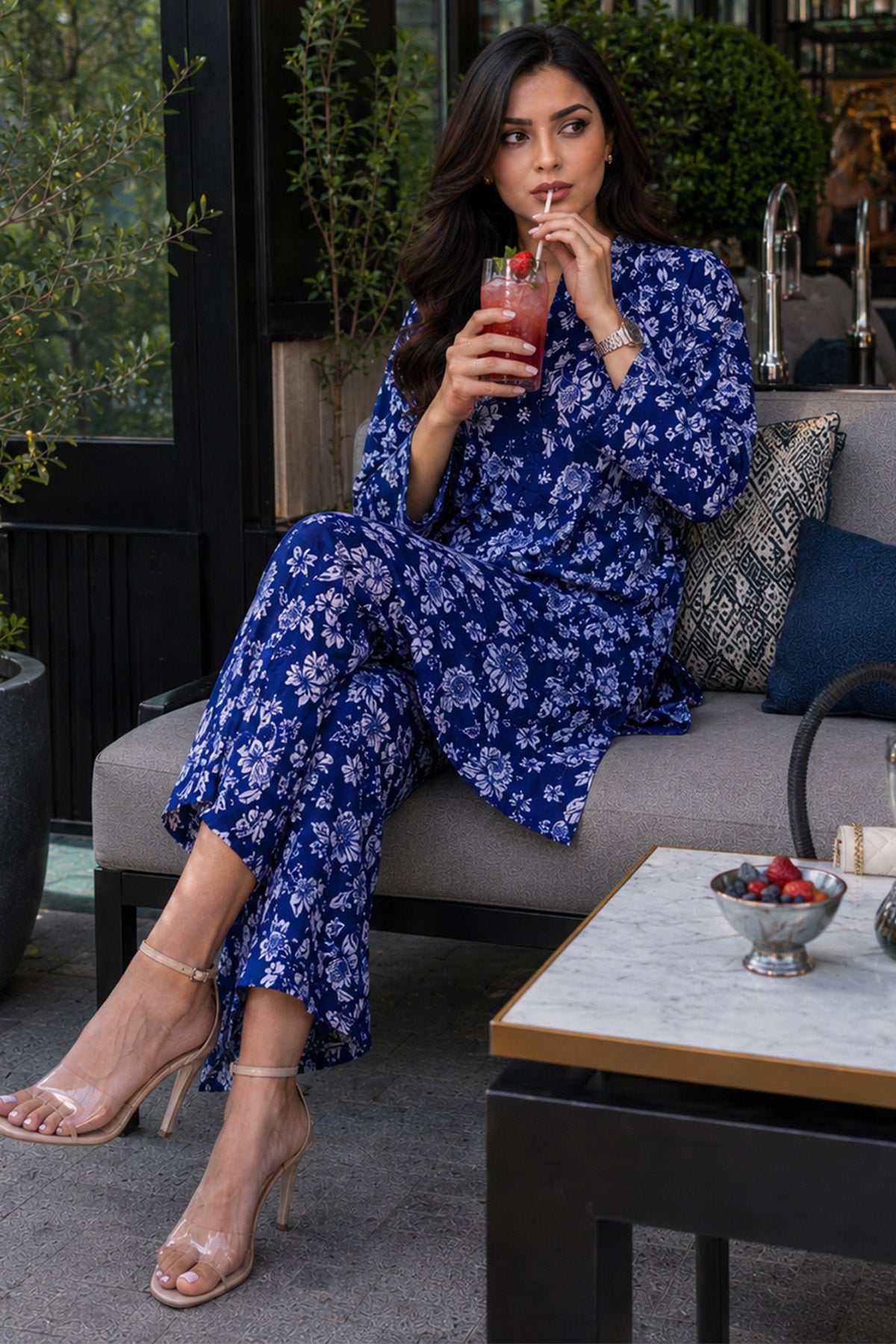 Floral affairs - Navy