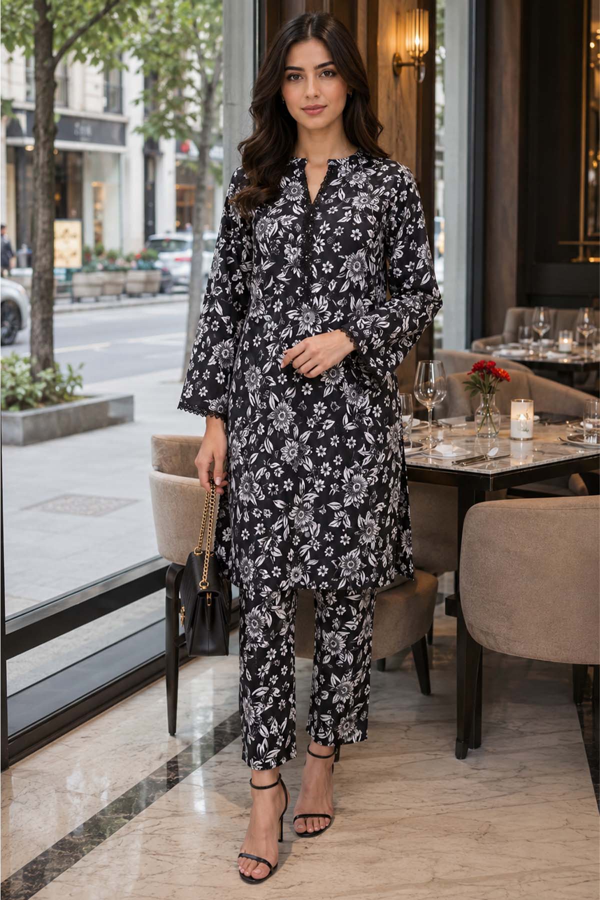 Floral affairs Black