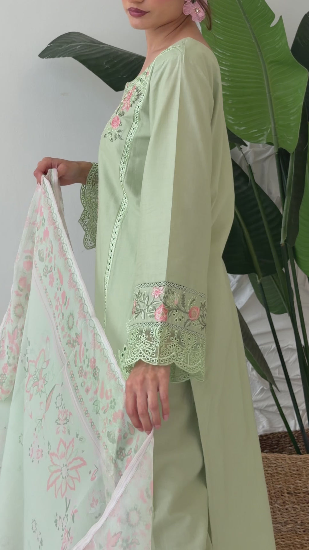 Mehak - Pistachio